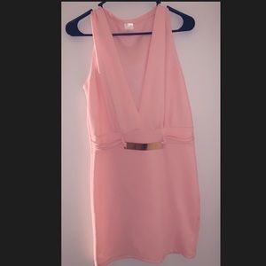 Pink bodycon dress